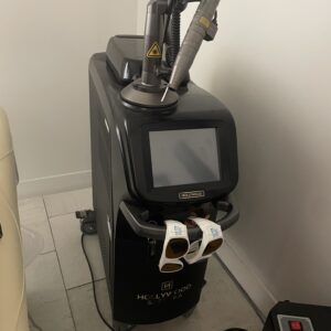 HOLYWOOD SPECTRA (TM) marque LUTRONIC