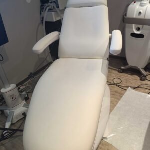 Fauteuil électrique avec pédale électrique très bon état